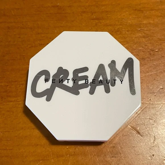 Fenty Cheeks Out Cream Blush - Picture 2 of 16